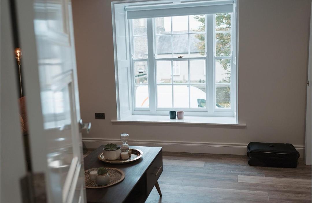 Apartment At 68 Saintfield Ngoại thất bức ảnh